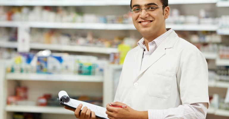 Hipolabor ajuda: 5 dicas essenciais para entrar na indústria farmacêutica