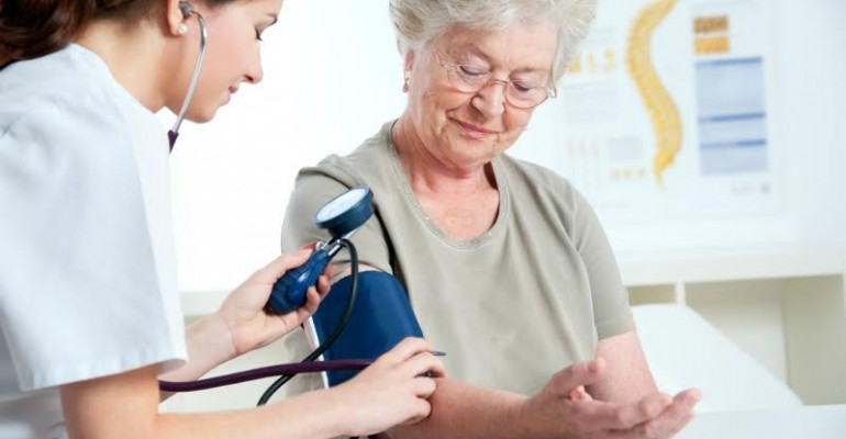 Hipolabor esclarece: como identificar uma queda ou alta de pressão arterial?
