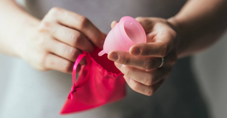 Hipolabor explica: como funciona e 5 benefícios do coletor menstrual