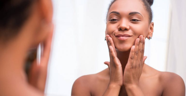Hipolabor ensina: 5 remédios que ajudam a tirar manchas da pele