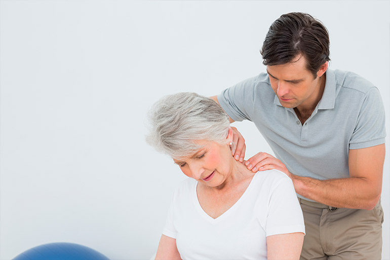 Como aliviar a dor no ombro e pescoço?